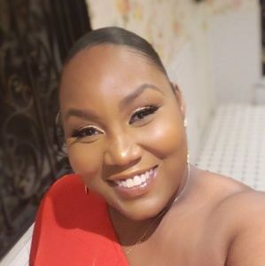 Meet your Posher, Keisha